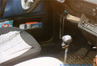 Steel sculpture: Skull when gear lever knob.