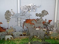 garden stakes metal sheet Bremen Town Musicians.