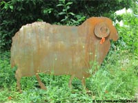 Sheep Garden stakes metal sheet blank rusty, life-size.